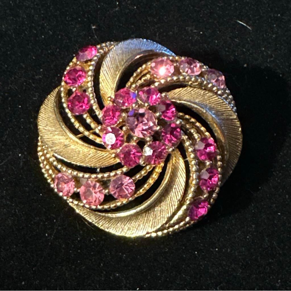 Vintage Gold And Pink Spiral Brooch With Rhinestones 22$